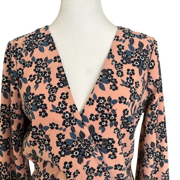 J. Crew Women’s V-Neck Long Sleeve Peplum Blouse Pink Size 6 - Picture 2 of 15